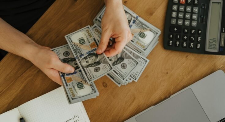 Best Passive Income Streams Online: 10 Scalable Methods to Earn in 2025